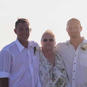 Meet your Posher, Annette